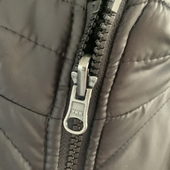 NICOLE Miller reversible quilted black faux fur vest - Picture 4 of 12